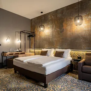 https://urban.hotels-hajduszoboszlo-hungary.com